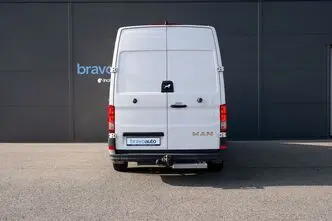 MAN TGE, 2.0, 130 kW, дизель, автомат, передний привод