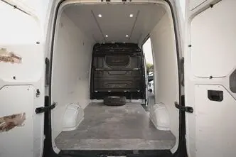 MAN TGE, 2.0, 130 kW, дизель, автомат, передний привод