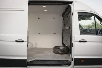 MAN TGE, 2.0, 130 kW, дизель, автомат, передний привод