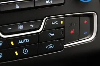 Ford Mondeo, 1.5, 88 kW, дизель, механическая, передний привод