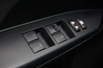 Lexus CT 200h, 1.8, 73 kW, hübriid, automaat, esivedu