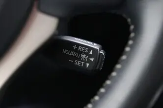 Lexus CT 200h, 1.8, 73 kW, hübriid, automaat, esivedu