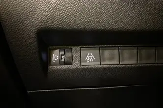 Peugeot e-2008, electric, automatic, front-wheel drive