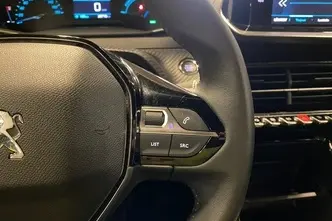 Peugeot e-2008, electric, automatic, front-wheel drive