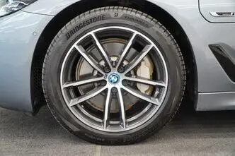 BMW 530, 2.0, 135 kW, bensiin, automaat, nelikvedu