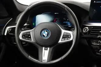BMW 530, 2.0, 135 kW, bensiin, automaat, nelikvedu