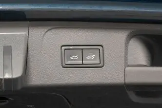 Volkswagen Passat, 2.0, 140 kW, bensiin, automaat, esivedu
