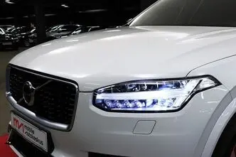 Volvo XC90, 2.0, 173 kW, hybrid, automatic, four-wheel drive