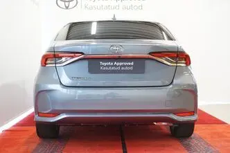 Toyota Corolla, 1.5, 92 kW, bensiin, manuaal, esivedu