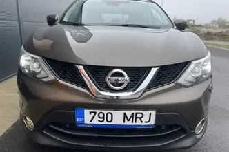 Nissan Qashqai, 1.2, 85 kW, бензин, автомат, передний привод