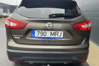Nissan Qashqai, 1.2, 85 kW, бензин, автомат, передний привод