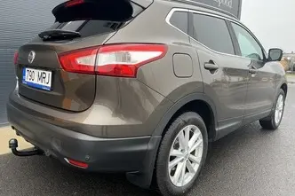 Nissan Qashqai, 1.2, 85 kW, бензин, автомат, передний привод