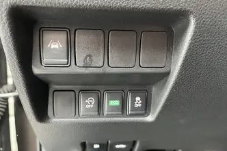 Nissan Qashqai, 1.2, 85 kW, бензин, автомат, передний привод