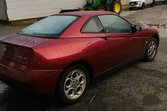 Alfa Romeo GTV, 2.0, 110 kW, bensiin, manuaal, esivedu