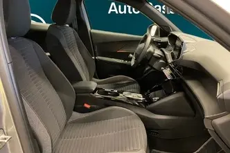 Peugeot e-2008, electric, automatic, front-wheel drive