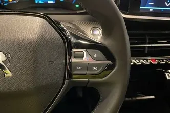 Peugeot e-2008, electric, automatic, front-wheel drive