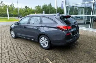 Hyundai i30, 1.4, 81 kW, bensiin, manuaal, esivedu