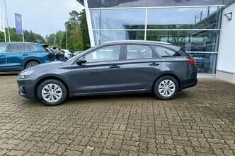 Hyundai i30, 1.4, 81 kW, bensiin, manuaal, esivedu