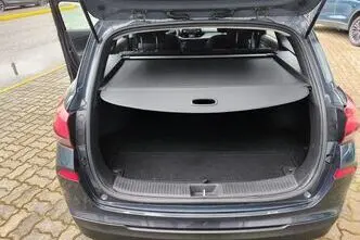 Hyundai i30, 1.4, 81 kW, bensiin, manuaal, esivedu