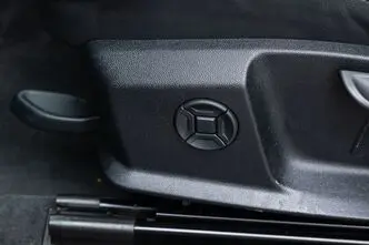 Audi e-tron, 230 kW, electric, automatic, front-wheel drive