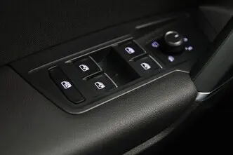 Volkswagen Tiguan, 2.0, 162 kW, petrol, automatic, four-wheel drive