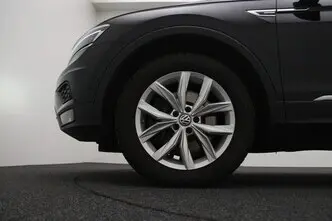Volkswagen Tiguan, 2.0, 162 kW, petrol, automatic, four-wheel drive