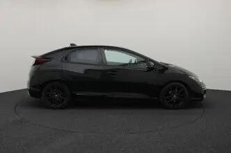 Honda Civic, 1.6, 88 kW, дизель, механическая, передний привод