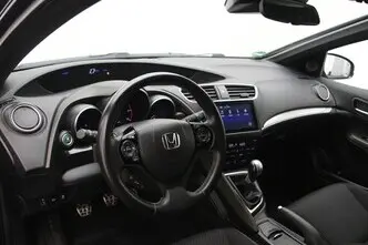 Honda Civic, 1.6, 88 kW, дизель, механическая, передний привод