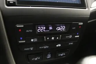 Honda Civic, 1.6, 88 kW, дизель, механическая, передний привод