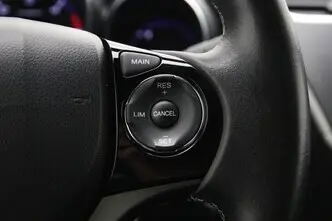 Honda Civic, 1.6, 88 kW, дизель, механическая, передний привод