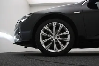 Opel Insignia, 2.0, 128 kW, дизель, механическая, передний привод