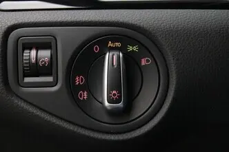 SEAT Alhambra, 2.0, 110 kW, дизель, автомат, передний привод