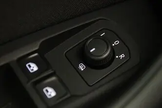 Volkswagen Passat, 1.6, 88 kW, дизель, автомат, передний привод