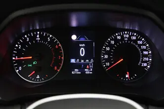 Renault Captur, 1.0, 74 kW, бензин, механическая, передний привод