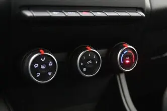 Renault Captur, 1.0, 74 kW, бензин, механическая, передний привод