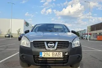Nissan Qashqai, 1.5, 78 kW, diesel, manual, front-wheel drive