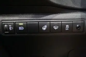Toyota Corolla, 1.8, 72 kW, гибрид, автомат, передний привод