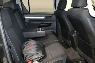 Toyota Hilux, 2.8, 150 kW, дизель, автомат, полный привод