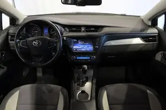 Toyota Avensis, 2.0, 112 kW, бензин, автомат, передний привод