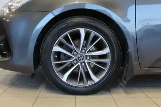 Toyota Avensis, 2.0, 112 kW, бензин, автомат, передний привод