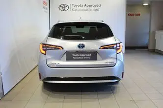 Toyota Corolla, 1.8, 72 kW, гибрид, автомат, передний привод