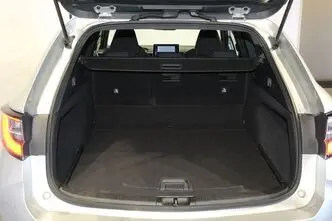 Toyota Corolla, 1.8, 72 kW, гибрид, автомат, передний привод