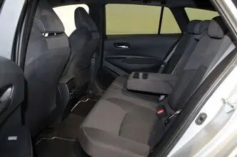 Toyota Corolla, 1.8, 72 kW, гибрид, автомат, передний привод