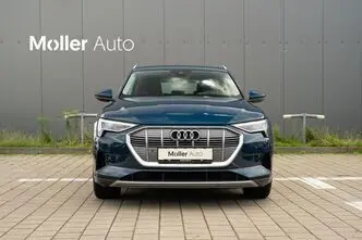 Audi e-tron, 300 kW, электричество, автомат, полный привод