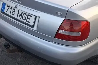 Audi A4, 1.8, 92 kW, бензин, механическая, передний привод