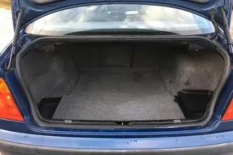 BMW 330, 136 kW, дизель, автомат, полный привод