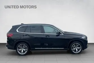 BMW X5, 3.0, 250 kW, бензин, автомат, полный привод