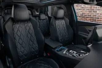 Peugeot 5008, 1.2, 100 kW, hübriid, automaat, esivedu