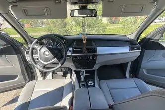 BMW X5, 3.0, 210 kW, дизель, автомат, полный привод