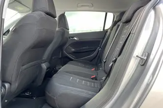 Peugeot 308, 1.6, 68 kW, diesel, manual, front-wheel drive